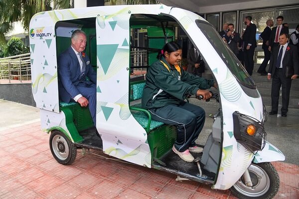 Eco-friendly electric rickshaws to steer India’s EV journey