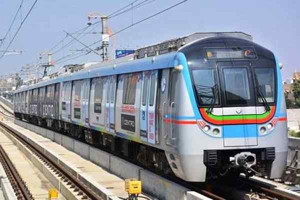 Hyderabad Metro starts trial run in Ameerpet-Hitech City section
